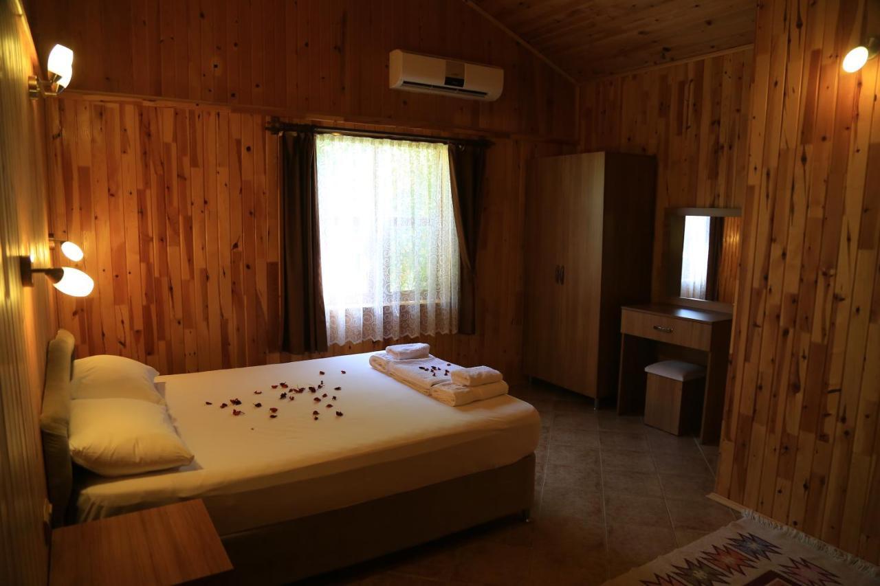 Tunays Pansiyon Panzió Çıralı Szoba fotó